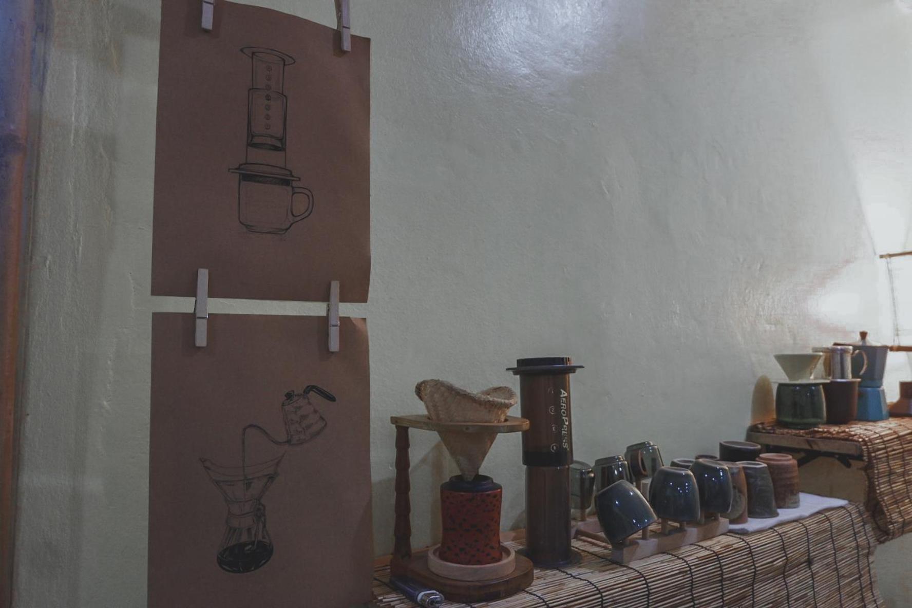 Non Pakse Hostel & Coffee House מראה חיצוני תמונה