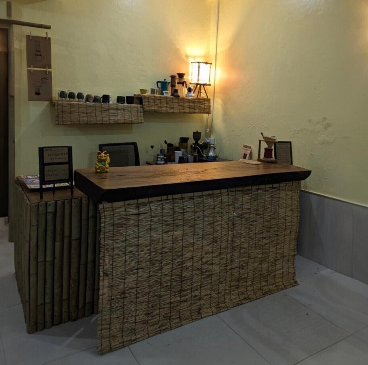 Non Pakse Hostel & Coffee House מראה חיצוני תמונה