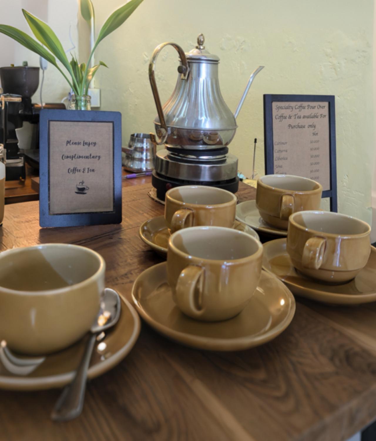 Non Pakse Hostel & Coffee House מראה חיצוני תמונה